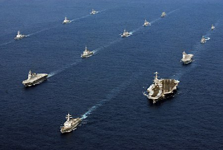 11月5日至16日，美日“銳劍”聯(lián)合軍事演習(xí)在九州和沖繩等地實施。