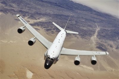 美軍“眼鏡蛇球”偵察機(jī) 空中監(jiān)控朝鮮火箭動(dòng)態(tài),兩架每天花費(fèi)至少9萬(wàn)美元。