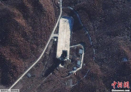  朝鮮宇宙空間技術(shù)委員會(huì)發(fā)言人說，朝鮮將于本月10日至29日間發(fā)射衛(wèi)星。圖為國外媒體近日公布的俯瞰朝鮮衛(wèi)星發(fā)射場照片。 