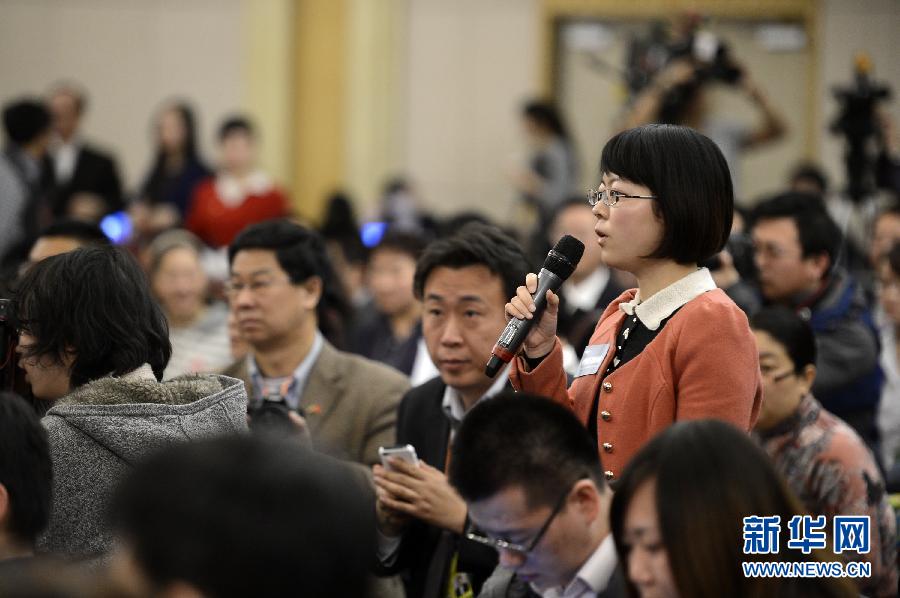 （兩會）（2）民政部負(fù)責(zé)人談民生和社會服務(wù)