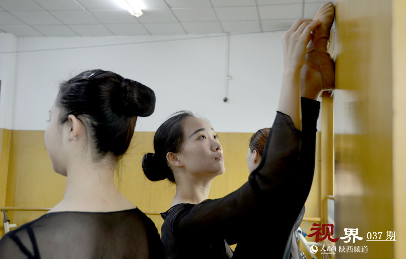 舞伴磨合、思維碰撞，創(chuàng)作就像十月懷胎，過程艱苦，但卻欣慰。