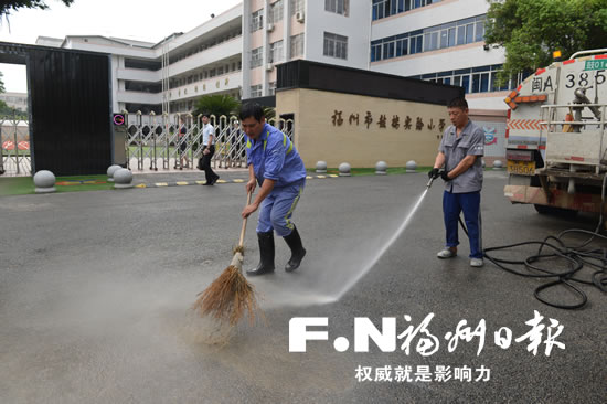 臺風(fēng)“鲇魚”遠(yuǎn)去　福州市絕大部分學(xué)?；謴?fù)上課